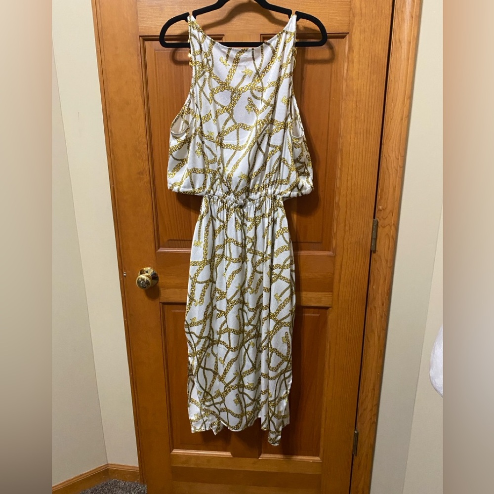 NWT Michael Michael Kors Logo Print Dress - Picture 3 of 4